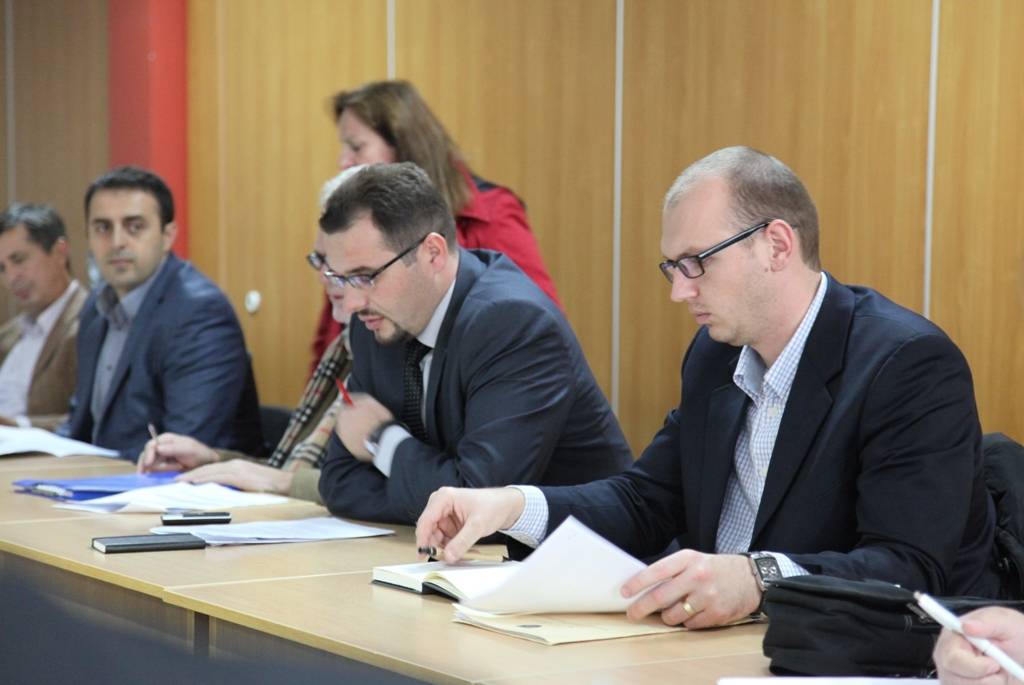 Diskutohen të gjeturat e Studimit të Fizibilitetit në energji, mjedis dhe transport