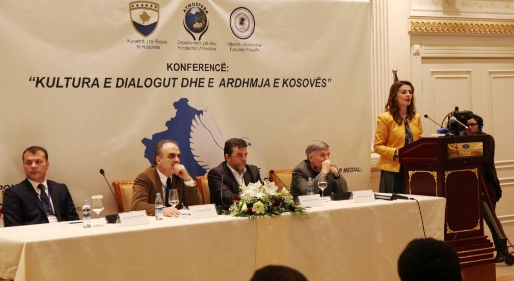 Ministarka Çitaku održala je govor na Konferenciji ‘Kulture dijaloga i budućnost Kosova’