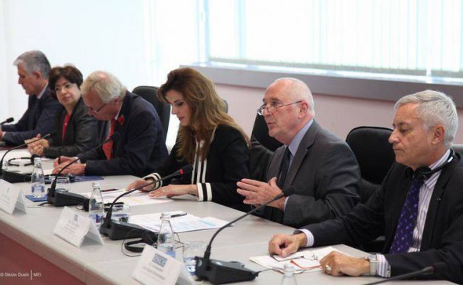 BE-ja dhe Kosova krah për krah po u ndihmojnë komuniteteve rome, ashkali dhe egjiptase në luftën kundër varfërisë dhe diskriminimit