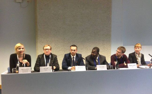 Zv. Ministri Kasapolli mori pjesë në samitin për “Partneritet për Qeverisje të Hapur (OGP)” në Londër