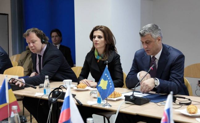 “Nga takimi i sotëm i përbashkët me Kryeministrin Thaci dhe Shefat e Misioneve të BE-së”