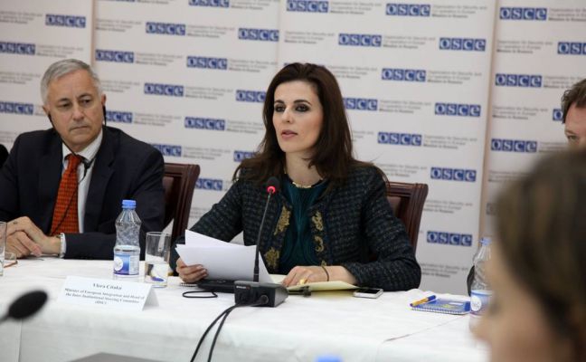 Mbahet takimi për planet lokale të veprimit për integrimin në Kosovë të Komunitetit Romë, Ashkali dhe Egjiptianë