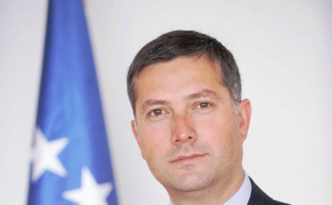 Bekim Çollaku zgjidhet Minister i ri i Ministrisë së Integrimit Evropian
