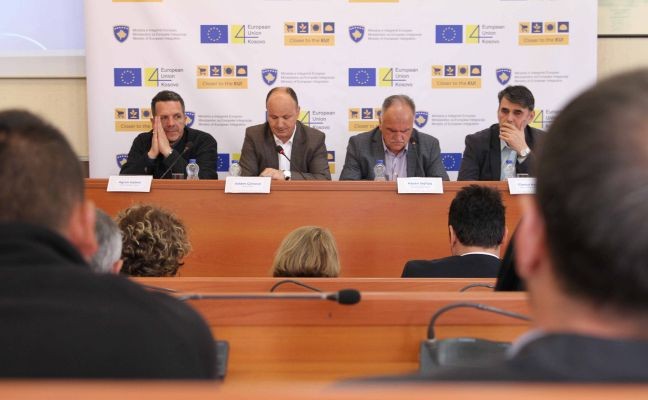 Në debatin në Mitrovicë, vlerësohen të arriturat trevjeçare të MSA