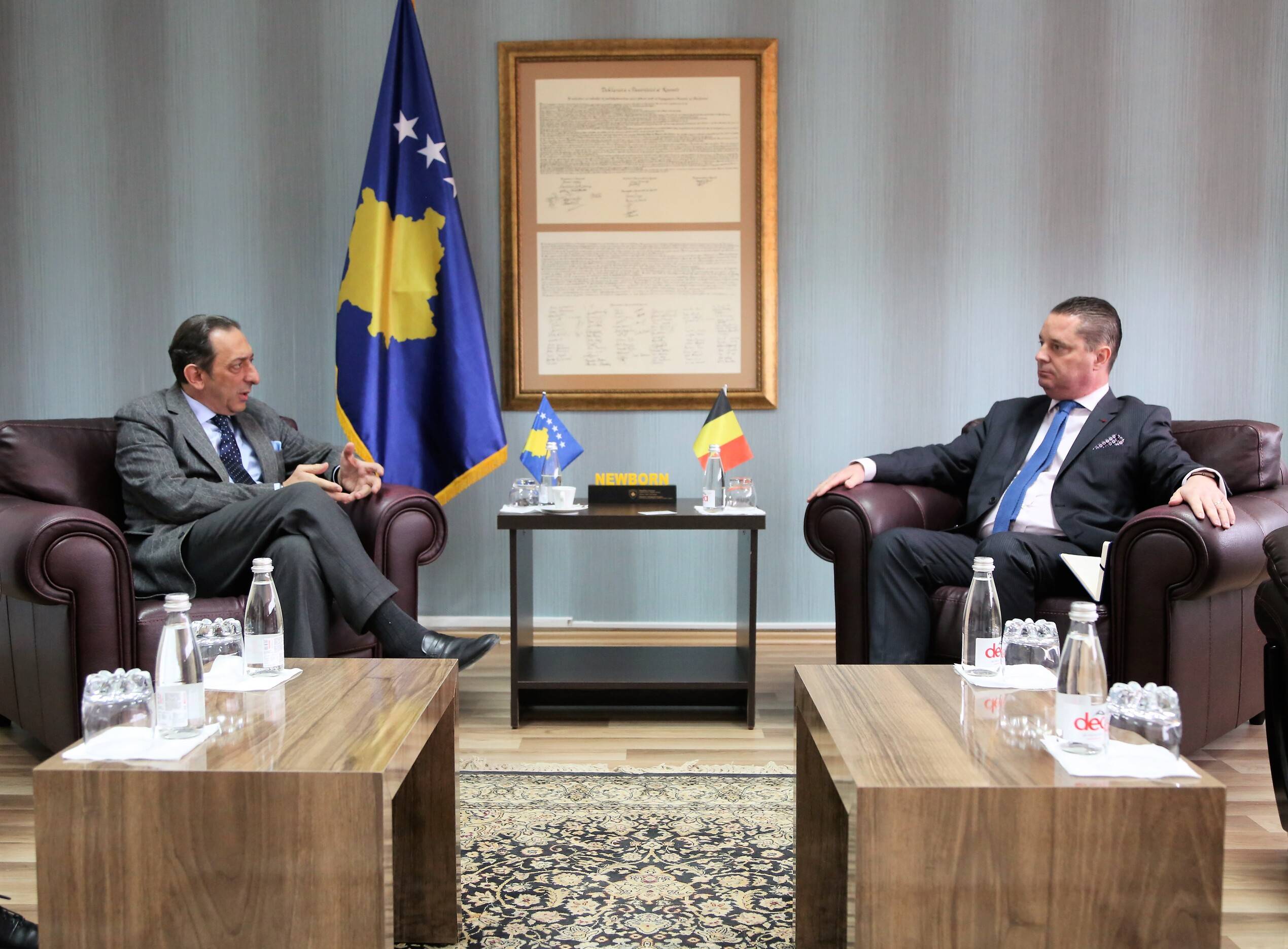 Ministri Reka priti Udhëheqësin e Misionit të Mbretërisë së Begjikës në Kosovë