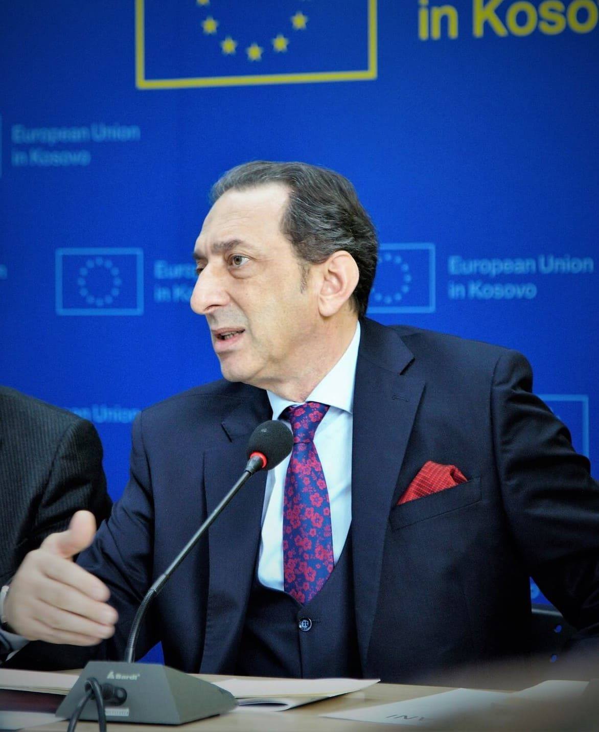Ministri në detyrë Reka,kërkon mbështetjen për liberalizimin e vizave nga Euro-ParalamentariPicula