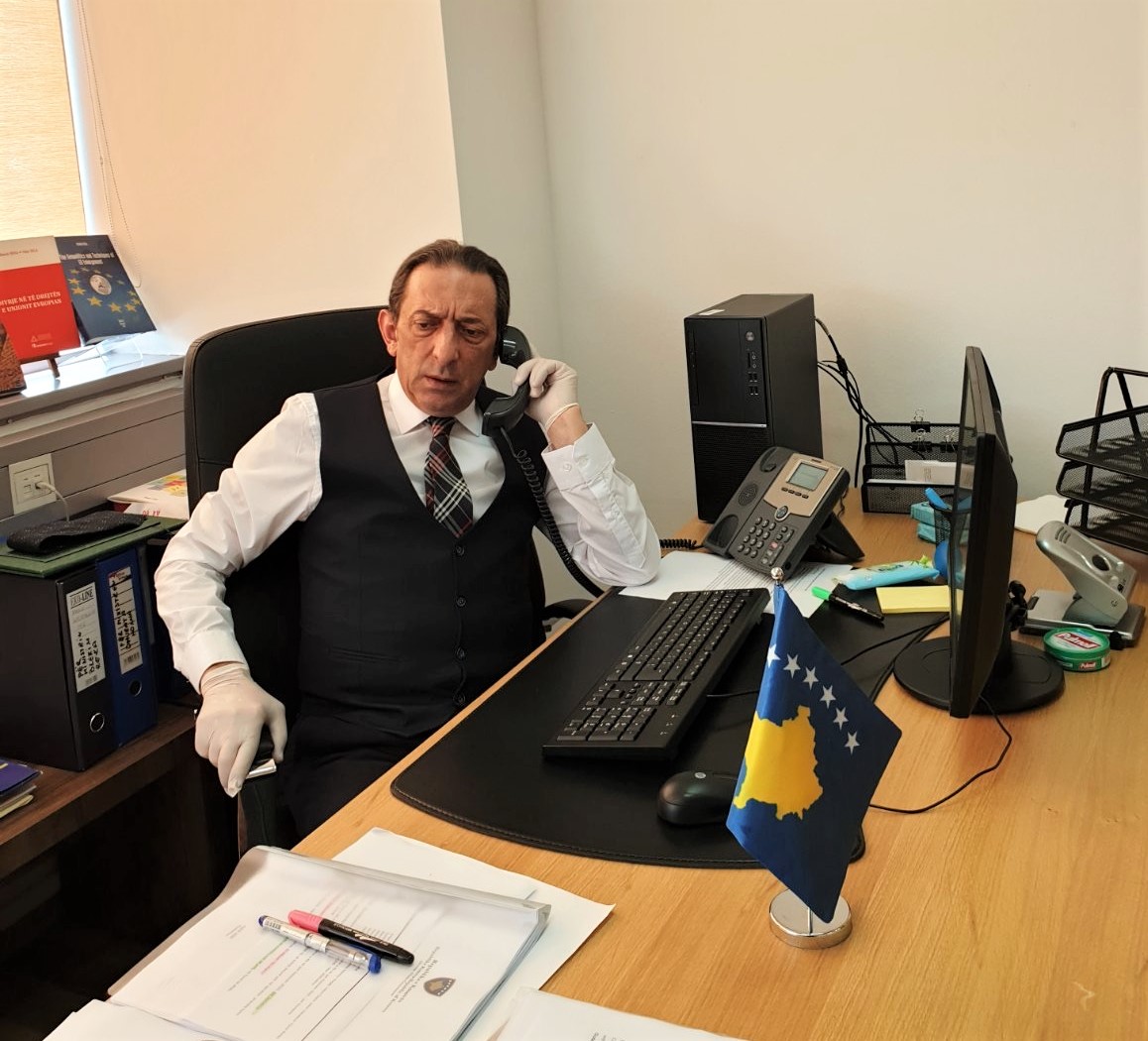 Telefonski razgovor dva ministara Albanije i Kosova