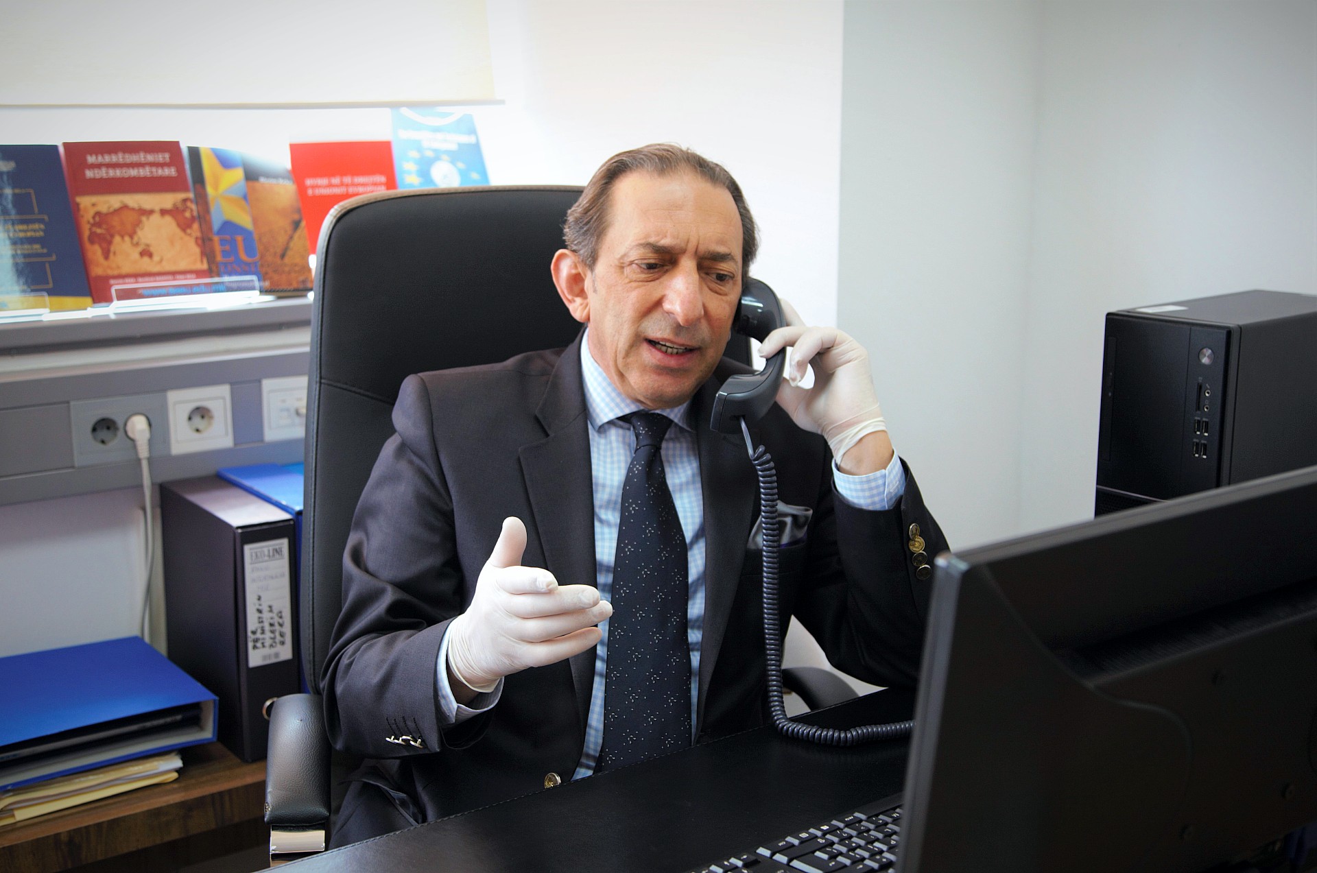Ministar na dužnosti Reka razgovarao je telefonom sa potpredsednikom Evropskog parlamenta g. Rainner Wieland